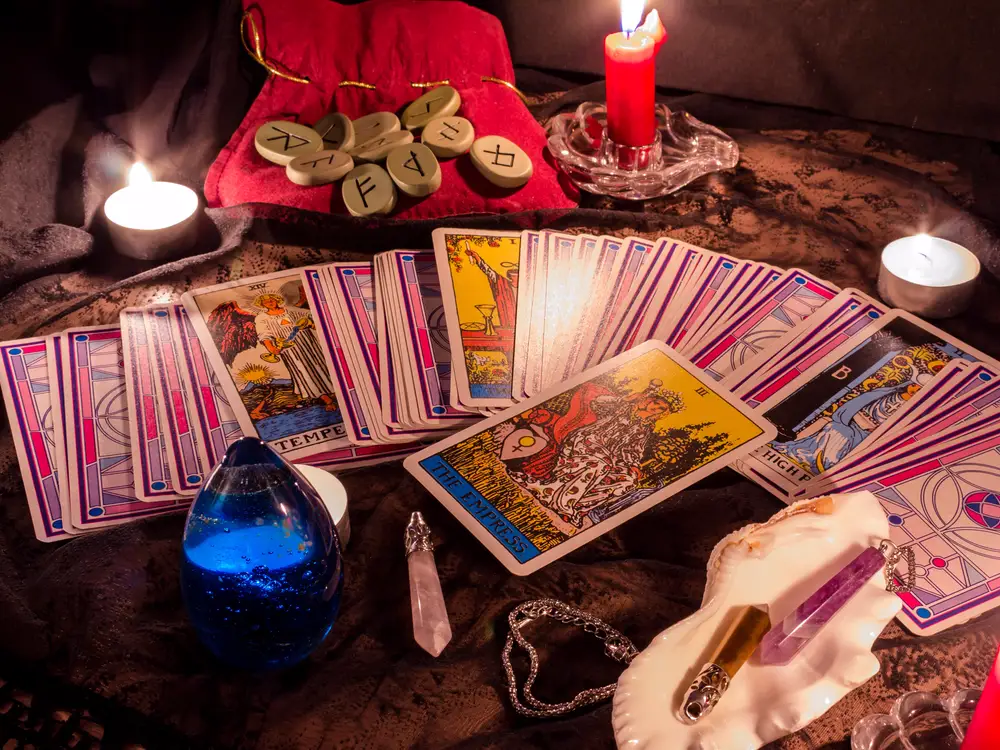 Tarot Card Reader UK