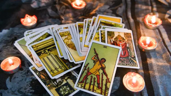 Tarot Card Reader Abu Dhabi