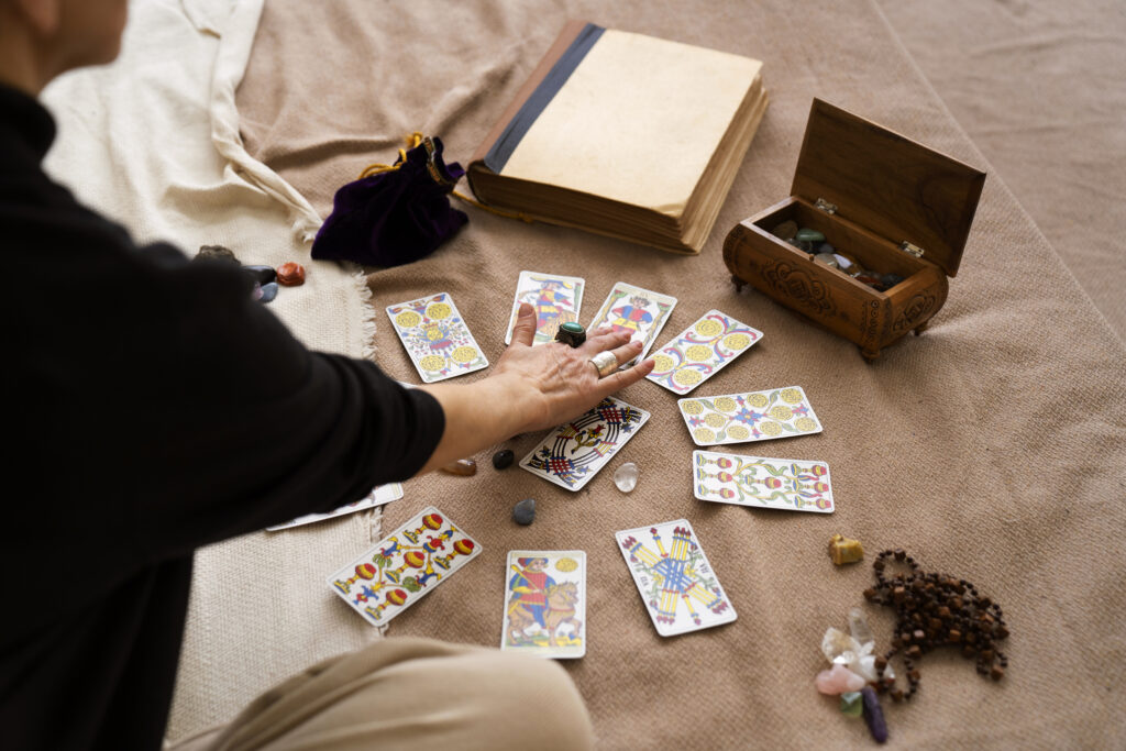 Discover Spiritual Guidance with Oracle Card Reading in Hyderabad